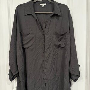 Maurices Women's Button-Down Shirt in Gray